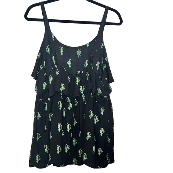 Torrid Black Cactus Chiffon ruffle Tank Size 1 1X 16 - Picture 3 of 8